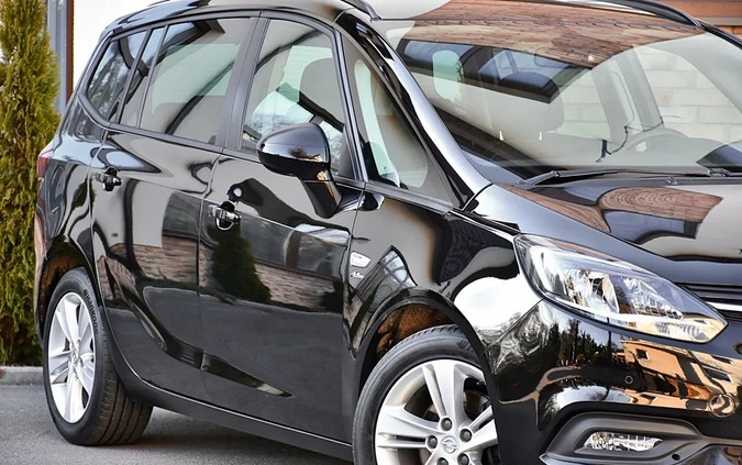 Opel Zafira cena 57900 przebieg: 139655, rok produkcji 2017 z Pleszew małe 742